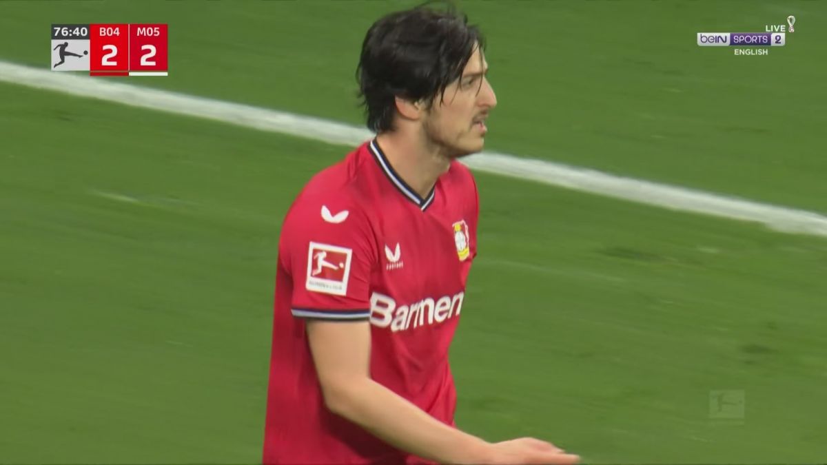 عملکرد سردار آزمون در دیدار بایرلورکوزن 2-3 ماینتس