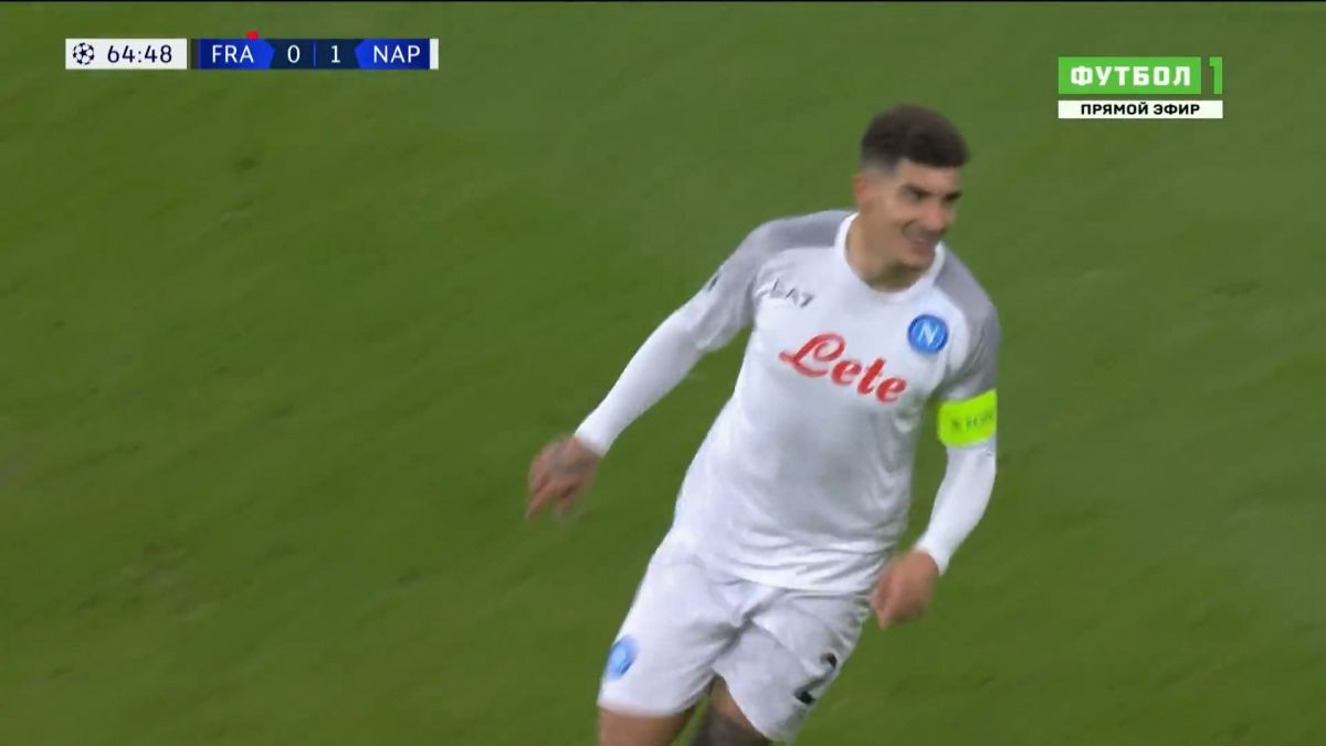 گل دوم ناپولی به اینتراخت فرانکفورت (دی لورنزو)