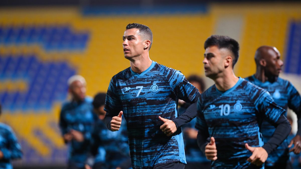 تمرین النصر عربستان با چاشنی جشن تولد