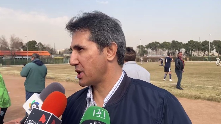 اختصاصی/ صحبت های عباس آقایی و رسول فروغی در حاشیه دیدار دوستانه بین پیشکسوتان تیم ملی و منتخبان هما