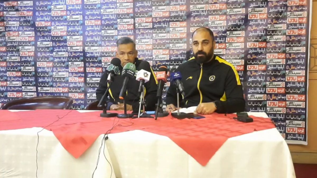 اختصاصی/ کنفرانس خبری رحمتی و مورایس پیش از تقابل آلومینیوم اراک و سپاهان