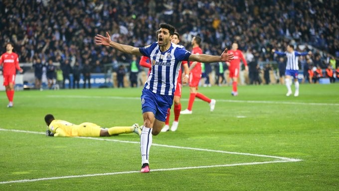 عملکرد مهدی طارمی در بازی پورتو 1-2 ژیل ویسنته