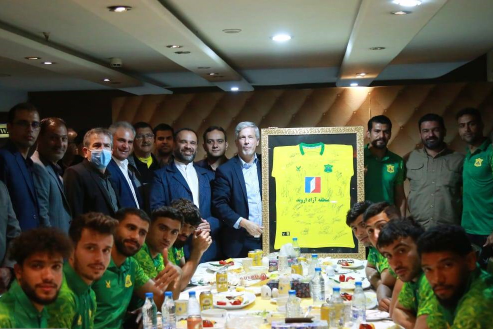 سفیر برزیل در اردوی نفتیها