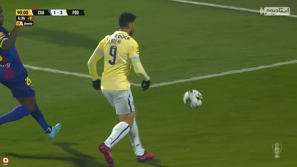 گل سوم پورتو به چاوز (مارتینز روی پاس گل مهدی طارمی)