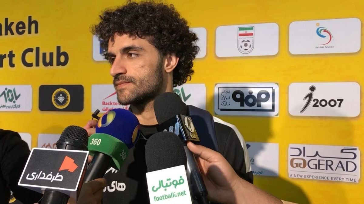 اختصاصی/ صحبتهای بازیکنان هوادار بعد از پایان بازی مقابل سپاهان