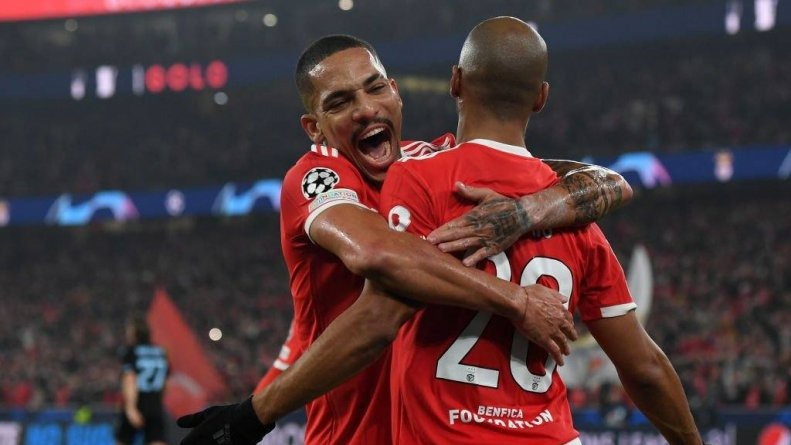 خلاصه بازی بنفیکا 5-1 کلوب بروژ