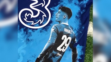 طراحی جذاب از کای هاورتز رو پبراهن چلسی