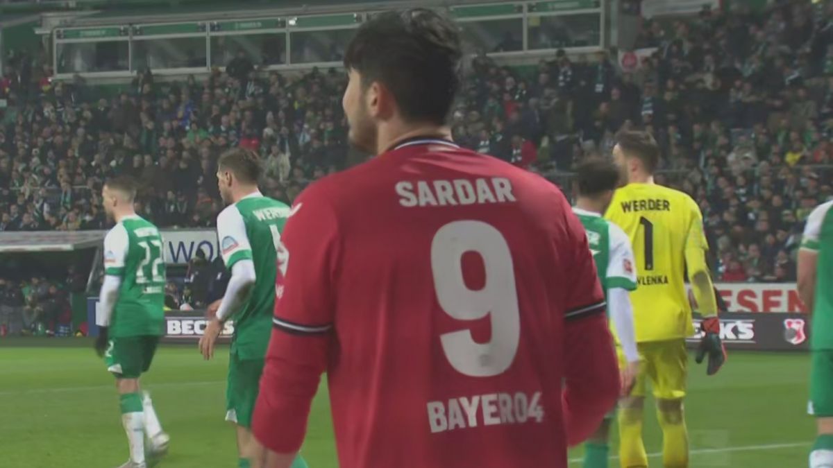 عملکرد سردار آزمون در بازی وردربرمن 2-3 بایر لورکوزن