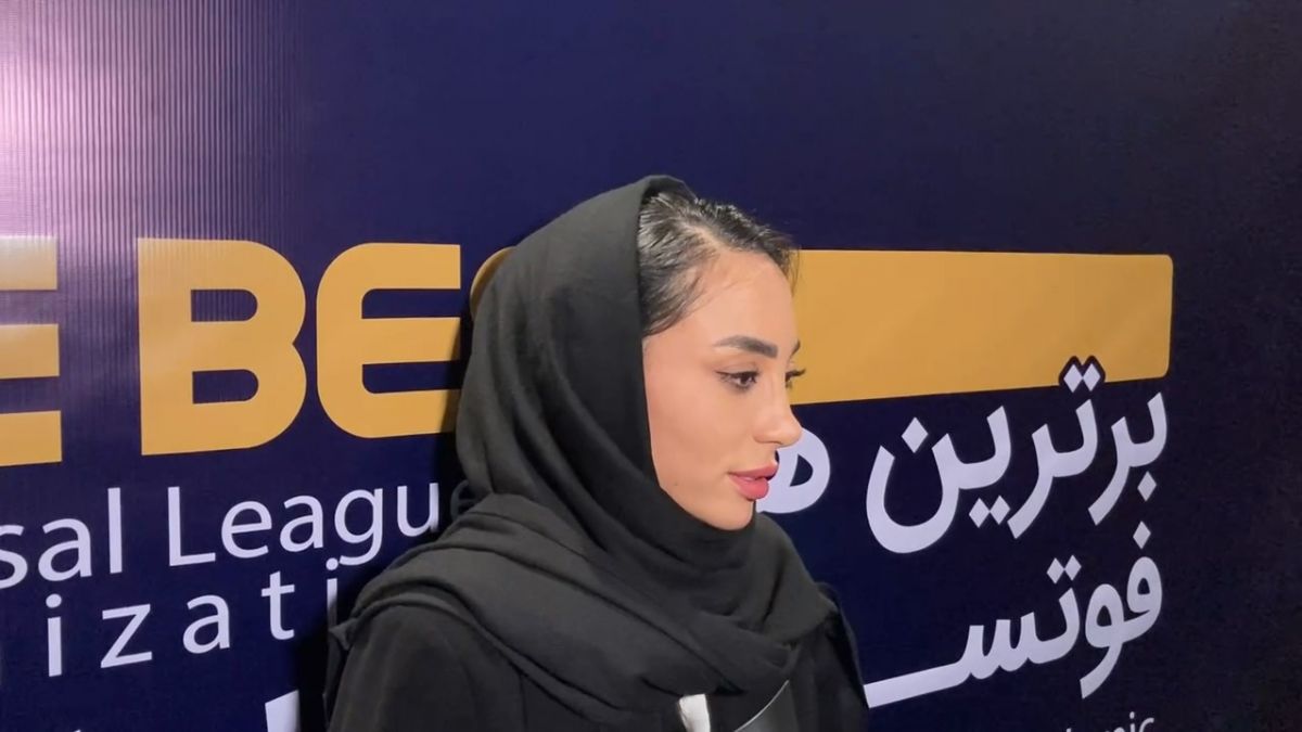 اختصاصی/ صحبتهای زری فتحی برترین داور فوتسال بانوان در حاشیه مراسم برترینهای فوتسال