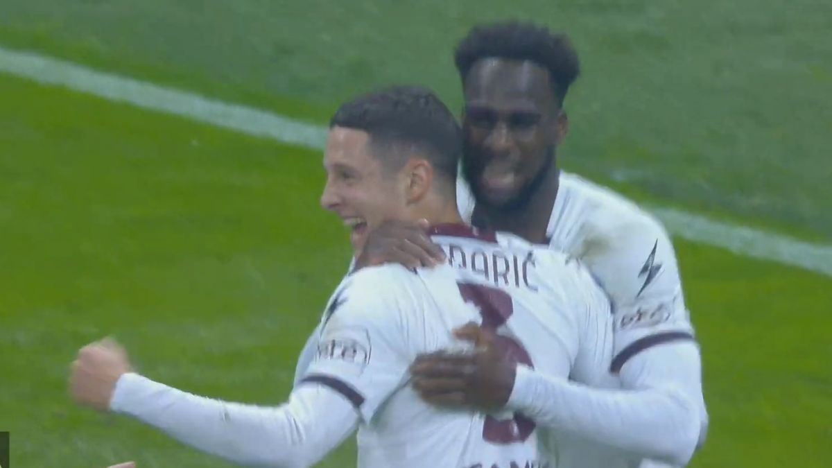 گل اول سالرنیتانا به میلان (دیا)