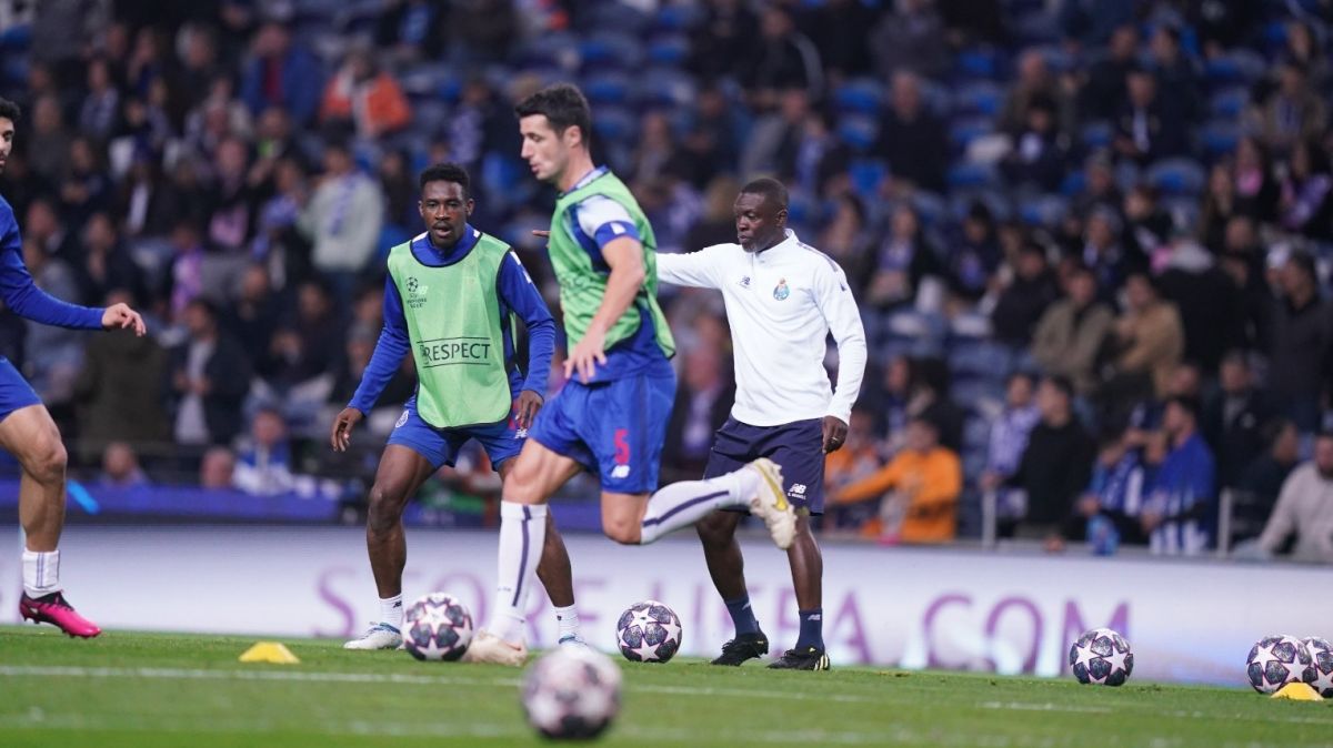 گرم کردن بازیکنان پورتو برای تقابل با اینتر