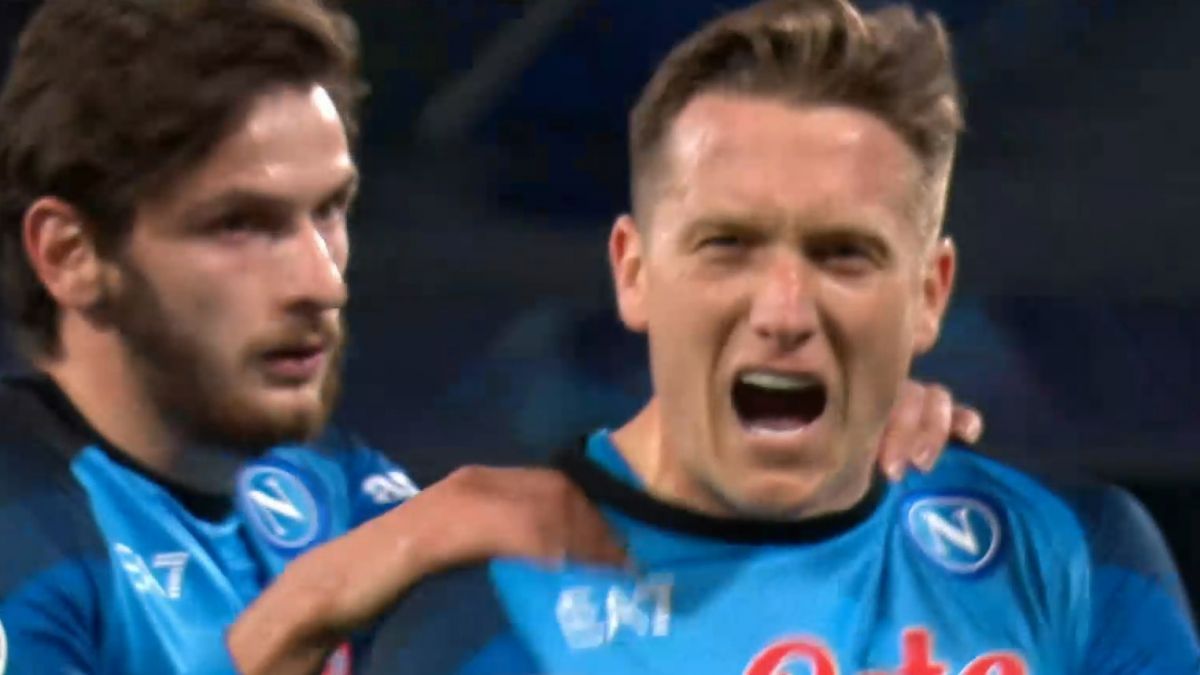 گل سوم ناپولی به اینتراخت فرانکفورت (زیلنسکی)