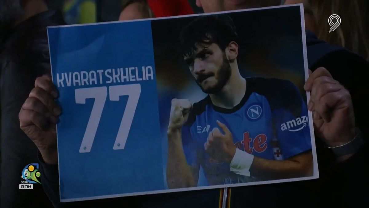 فوتبال 120/ درخشش کواراتسخلیا در ناپولی