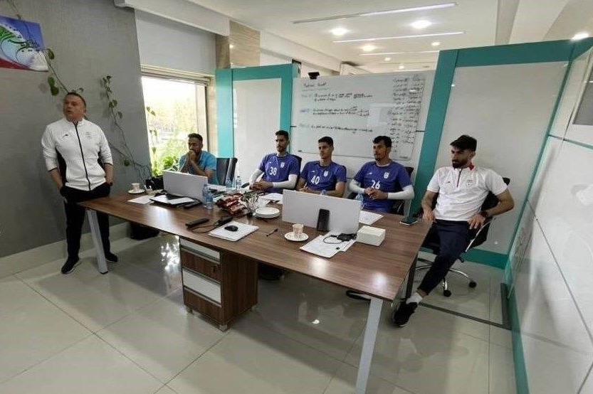 مربی پاری سن ژرمن، علیرضا بیرانوند را شناخت!