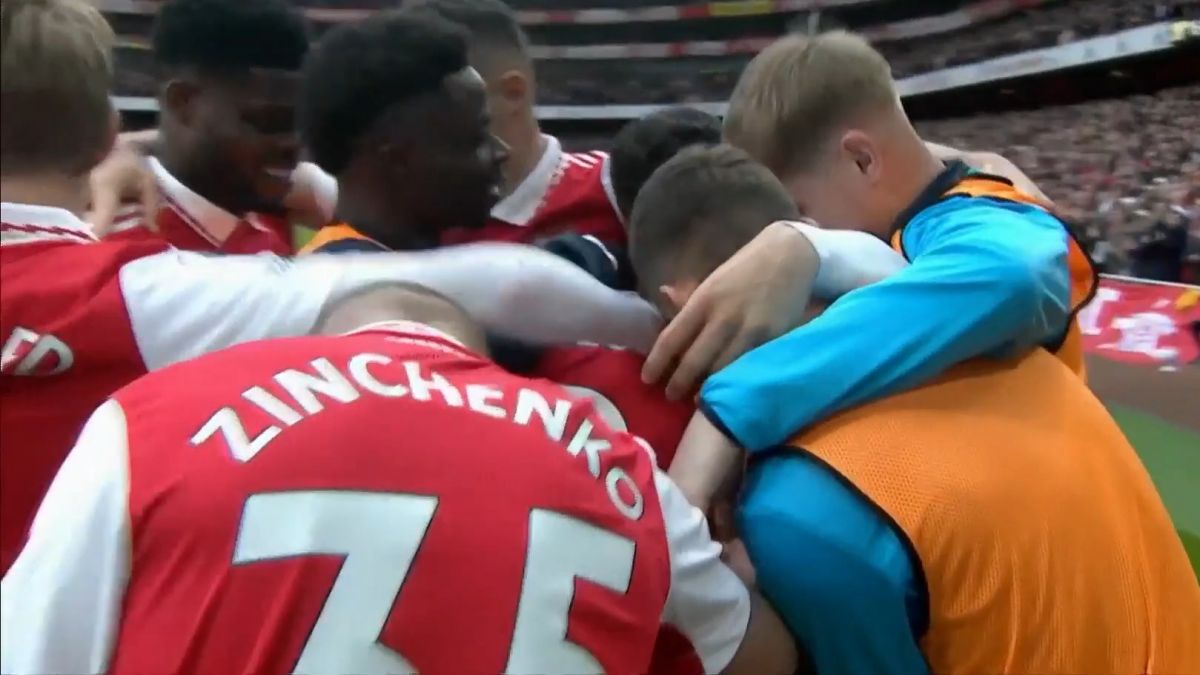 گل سوم آرسنال به لیدزیونایتد (دبل ژسوس)