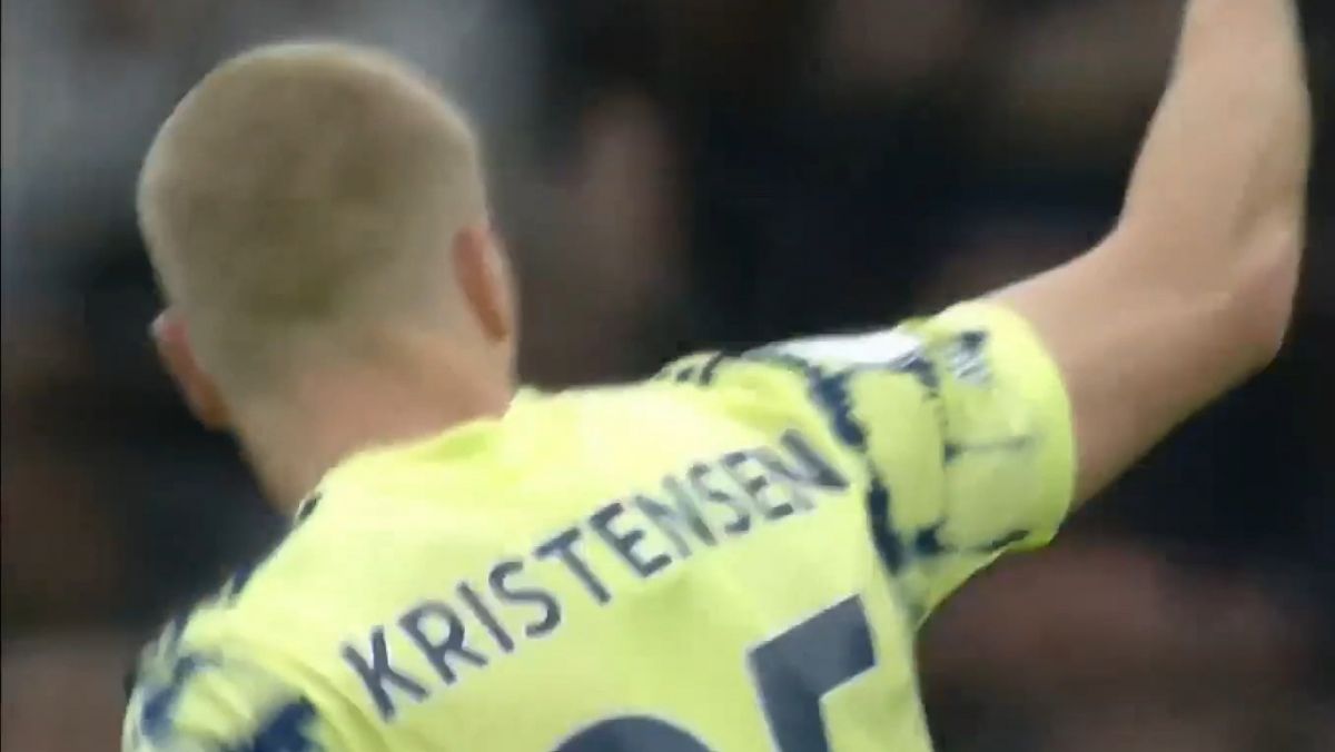 گل اول لیدزیونایتد به آرسنال (کریستنسن)