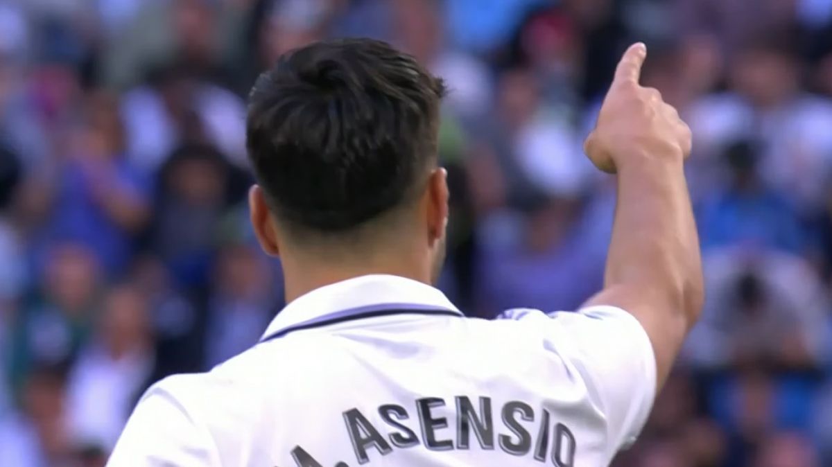 گل پنجم رئال مادرید به وایادولید (آسنسیو)