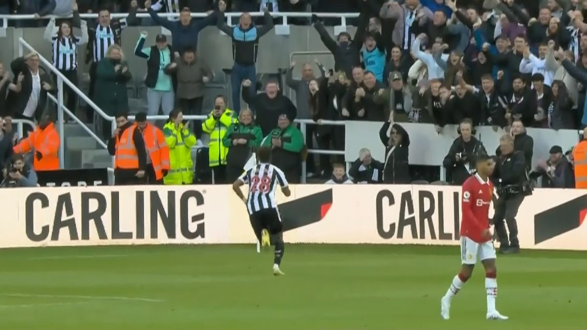 گل اول نیوکاسل به منچستریونایتد (جوزف ویلوک)