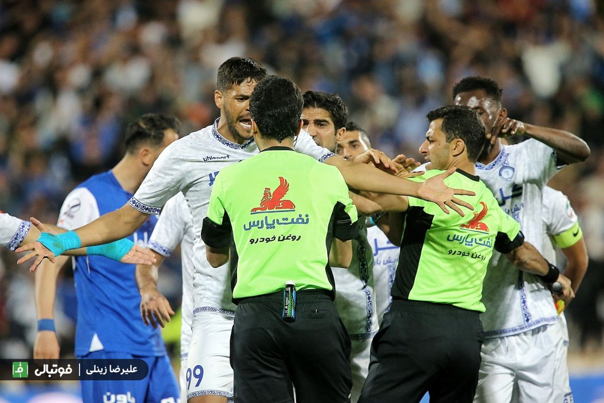اعلام آرای کمیته انضباطی فوتبال؛ از جریمه مربیان استقلال تا محرومیت منصوریان و دروازه بان فولاد
