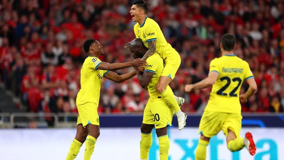 خلاصه بازی بنفیکا 0-2 اینتر