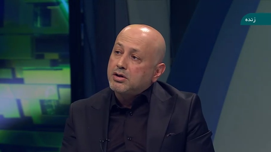 مشاور اقتصادی باشگاه استقلال: چند روز پس از حضور فتح الله زاده پول استراماچونی از بورس برداشت شد اما صرف بازیکنان و بدهی های جاری شد