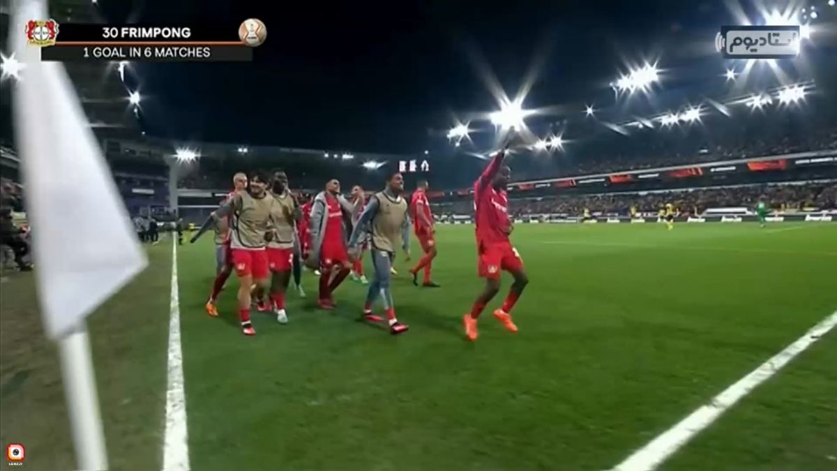 گل سوم بایرلورکوزن به سن ژِیلواز (فریمپونگ)