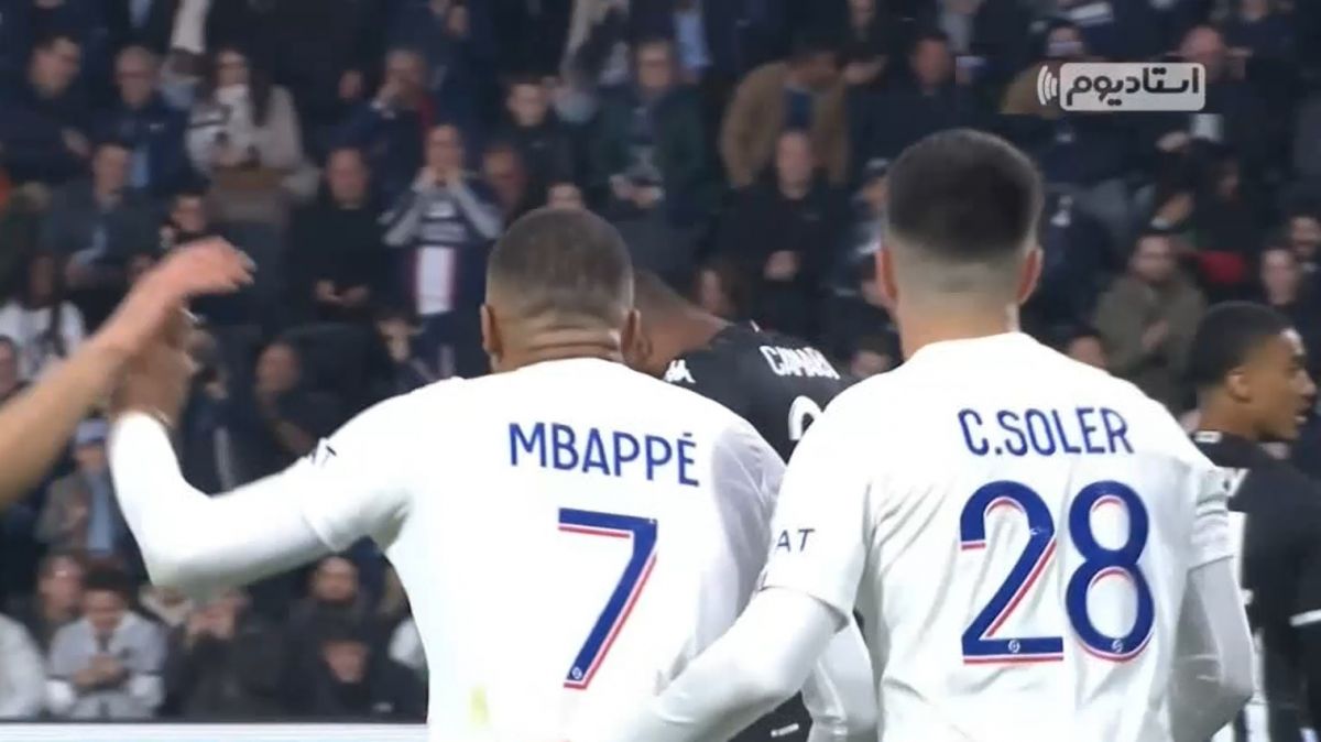 گل اول پاری سن ژرمن به آنژه (امباپه)