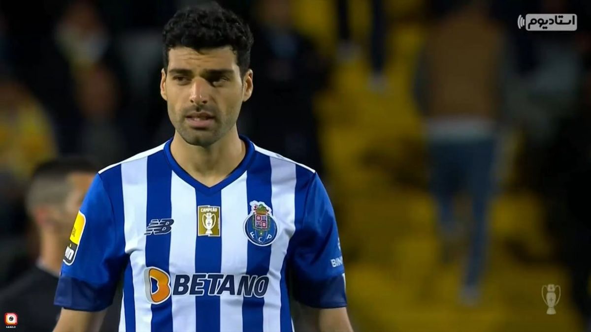 عملکرد مهدی طارمی در بازی پاسوس ده فریرا 0-2 پورتو