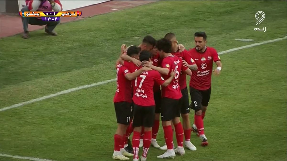 گل اول تراکتور به پیکان (محمد قنبری)