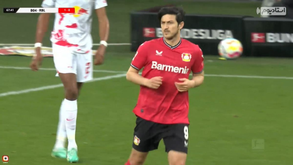 عملکرد سردار آزمون در بازی بایرلورکوزن 2-0 لایپزیش