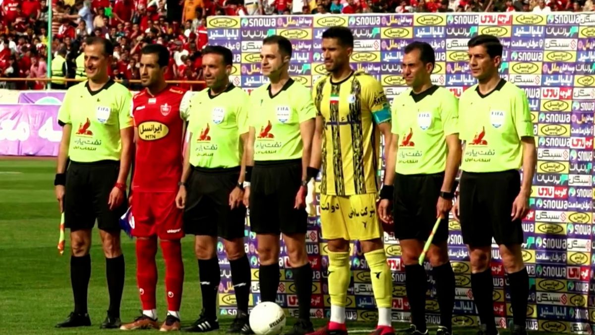 فوتبال برتر/ حواشی قبل از شروع بازی پرسپولیس 1-0 استقلال