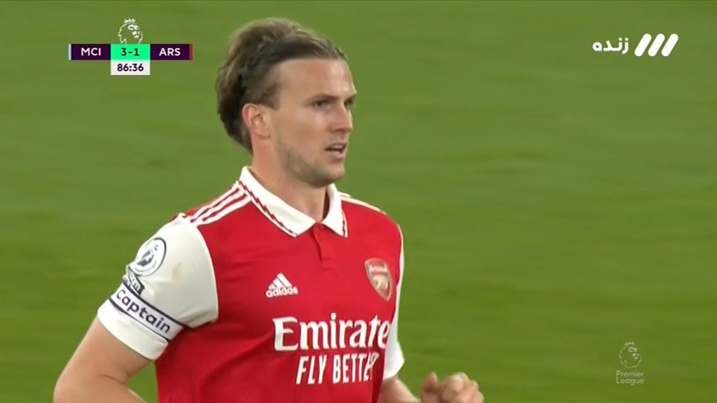 گل اول آرسنال به منچسترسیتی (راب هولدینگ)