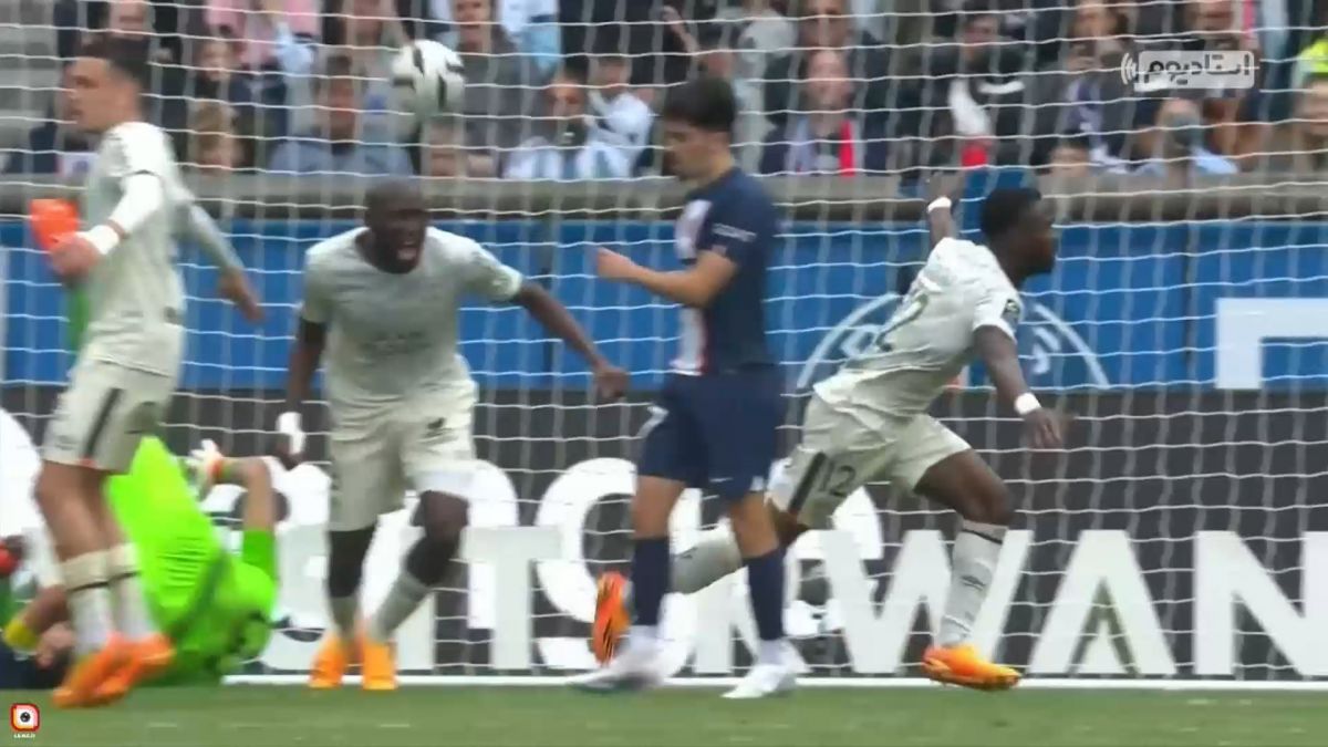 گل دوم لوریان به پاری سن ژرمن (یونگوا)