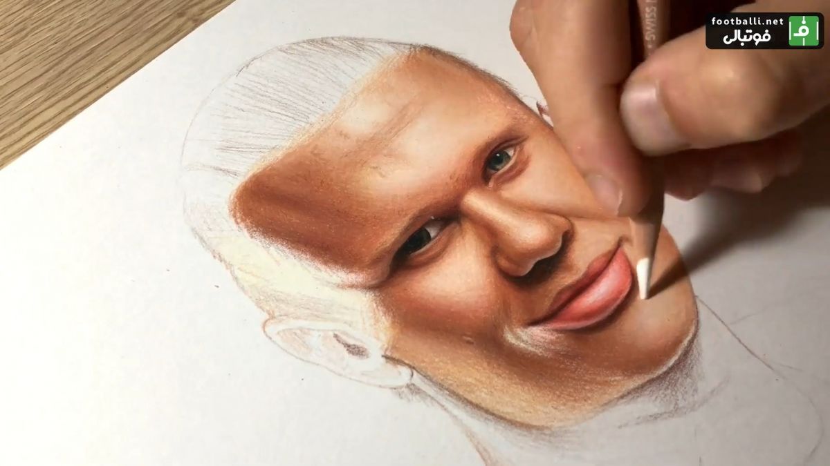 طراحی زیبای چهره هالند مهاجم نروژی منچسترسیتی با مداد رنگی