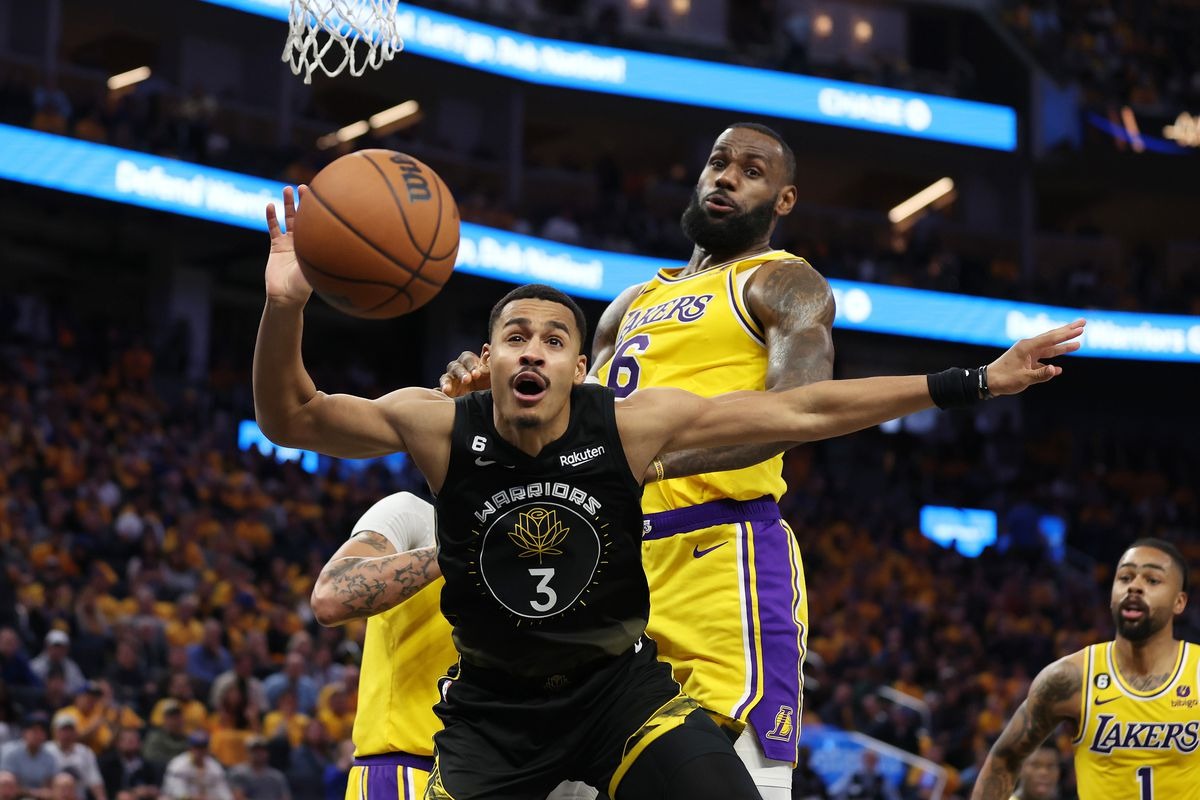 پلیآف NBA/ لبران اولین بازی را از کری گرفت/ بازگشت نیویورک به سری