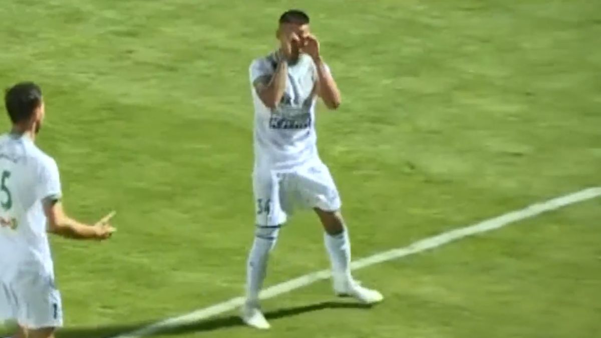 گل اول آلومینیوم اراک به گل گهر سیرجان (میلاد فخرالدینی)