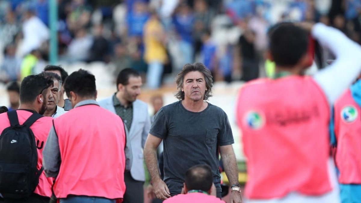 گزارش روز/ افزایش احتمال ادامه همکاری استقلال با ساپینتو