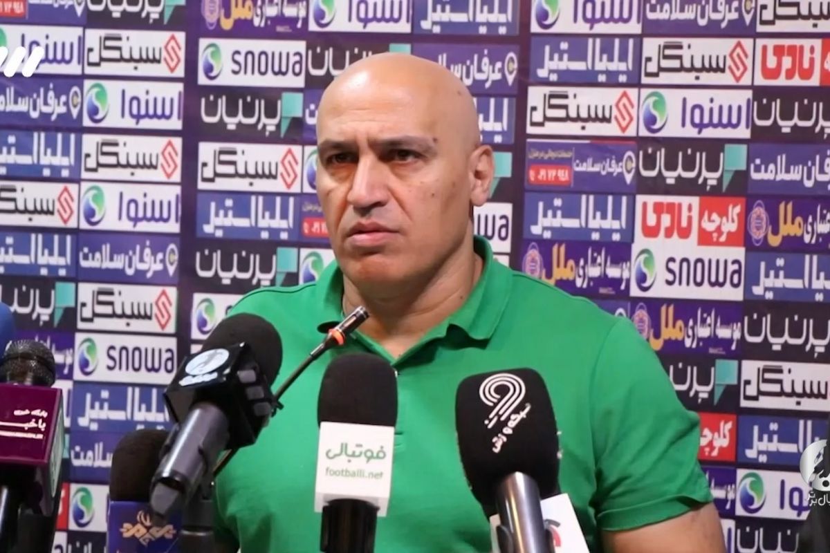 فوتبال برتر/ حواشی بازی ذوب آهن 2-0 فولاد