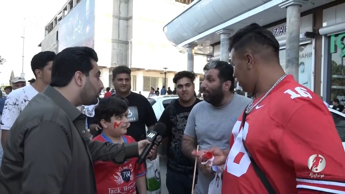 فوتبال برتر/ حواشی بازی نساجی 1-1 هوادار