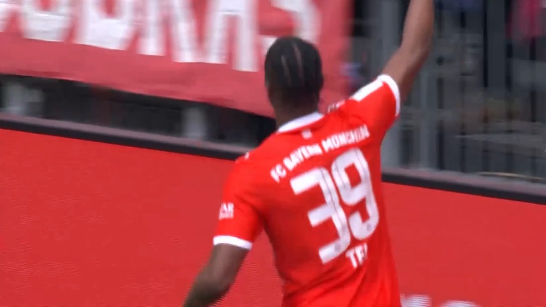 گل پنجم بایرن‌ مونیخ به شالکه (ماتیاس تل)