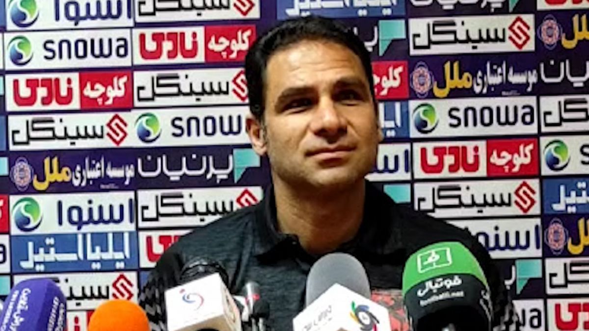 اختصاصی/ صحبت های ابراهیم صادقی مربی مس رفسنجان در کنفرانس خبری قبل از بازی با پیکان