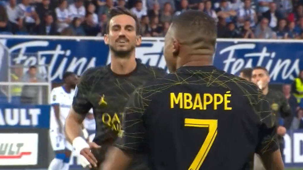 گل اول پاری سن ژرمن به اوسر (امباپه)