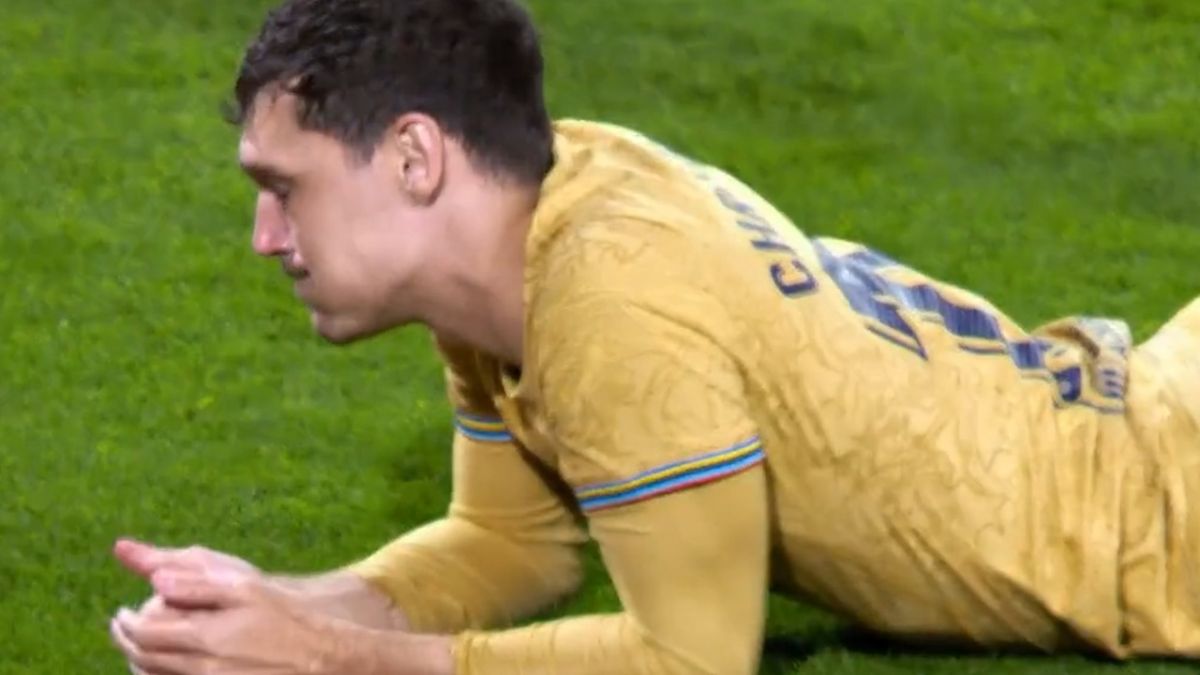 گل اول وایادولید به بارسلونا (گل به خودی)