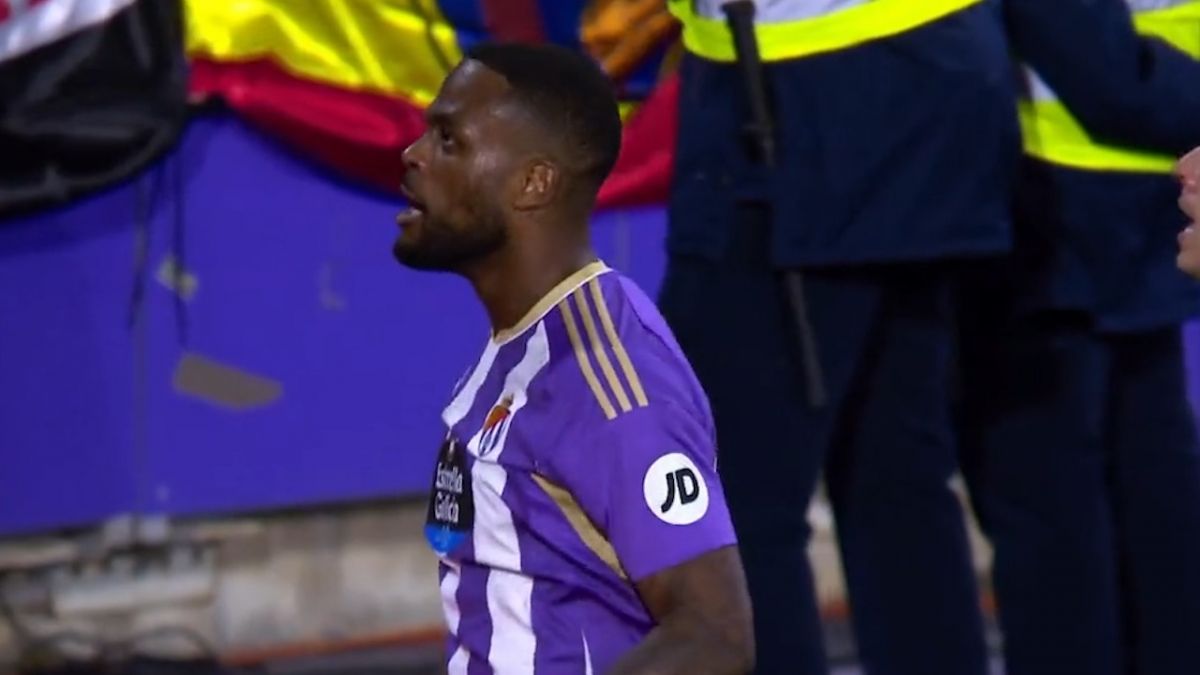 گل دوم وایادولید به بارسلونا (لارین)