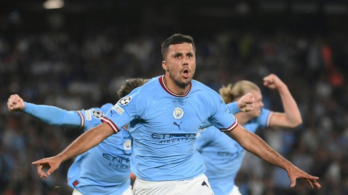 گل قهرمانی منچسترسیتی به اینتر با گزارش جذاب عربی