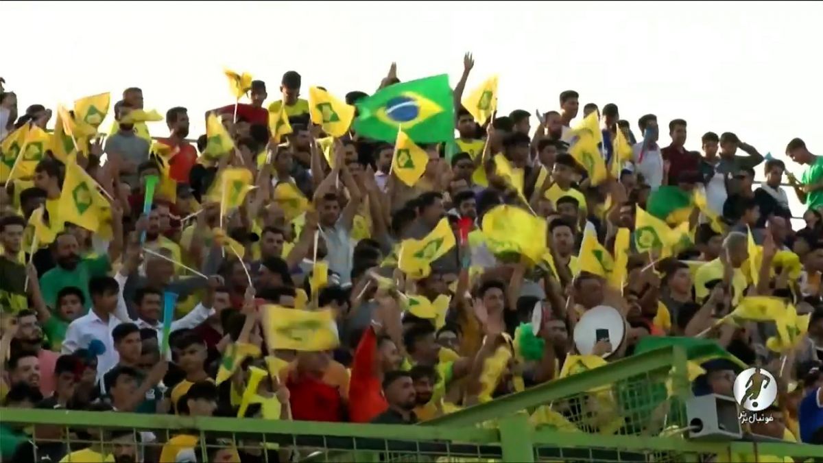 فوتبال برتر/ هواداران روح و ضربان فوتبال هستند؛ قدر آن ها را بدانید!