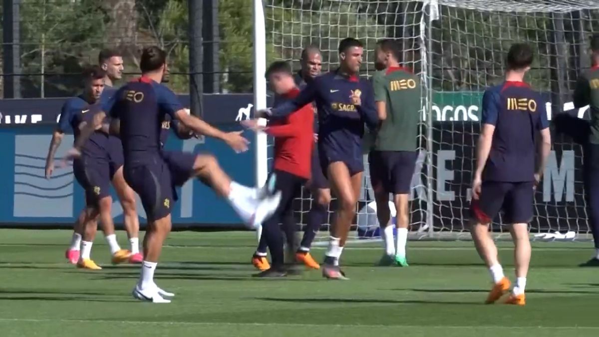 تمرینات آماده سازی پرتغال با حضور کریس رونالدو