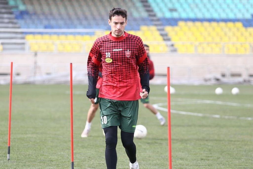 خبر نگرانکننده برای پرسپولیسیها؛ گولسیانی از تیم صنعتی پیشنهادی ۲ برابر پرسپولیس دارد!