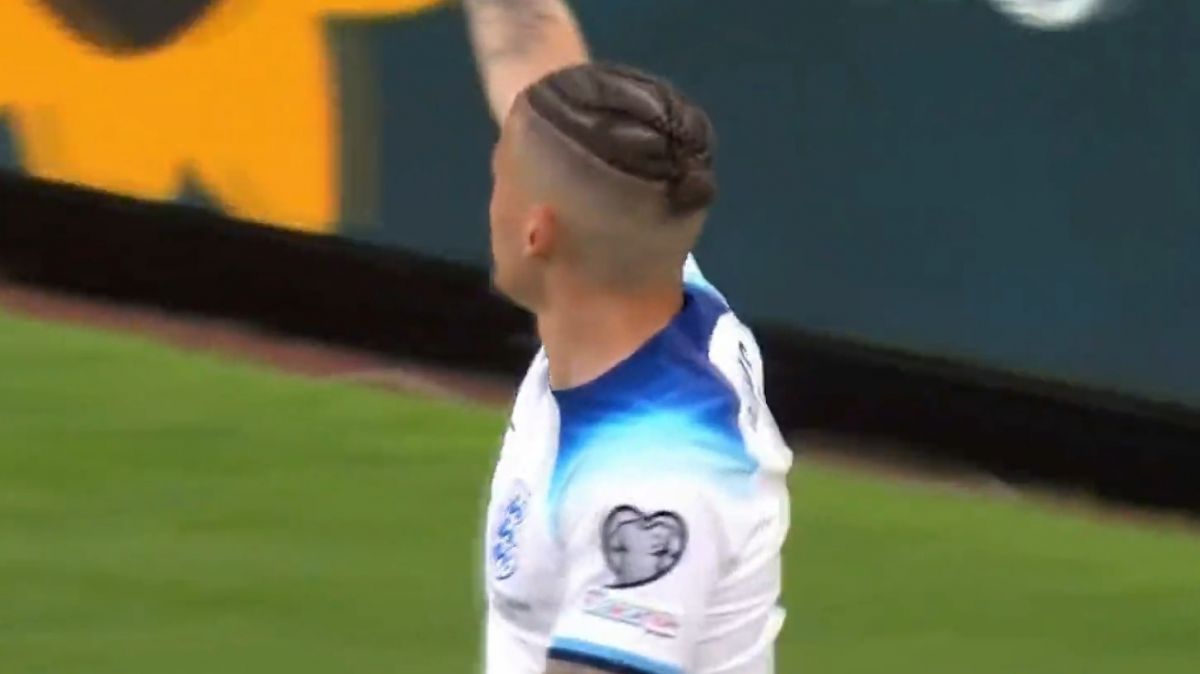 گل ششم انگلیس به مقدونیه (کالوین فیلیپس)