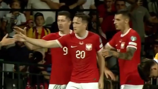 گل دوم لهستان به مولداوی (لواندوفسکی)